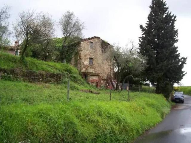 Rustico in vendita a Unione di comuni Montana Lunigiana, Fosdinovo
