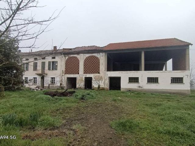 Rustico in vendita a Piemonte, Alessandria