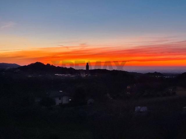 Rustico in vendita a Fregona, Veneto