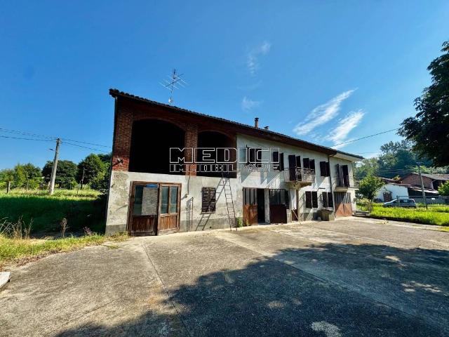 Rustico in vendita a Piemonte, Asti