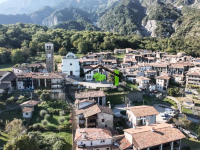 Rustico in vendita a Poffabro / Pofavri, Frisanco / Frisanc