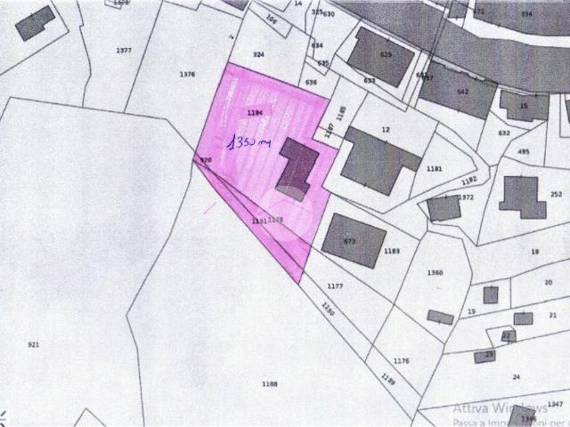 Rustico in vendita a Frosinone, Lazio
