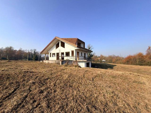 Rustico in vendita a Ceccano, Lazio