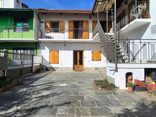Rustico in vendita a San Giusto, Frossasco