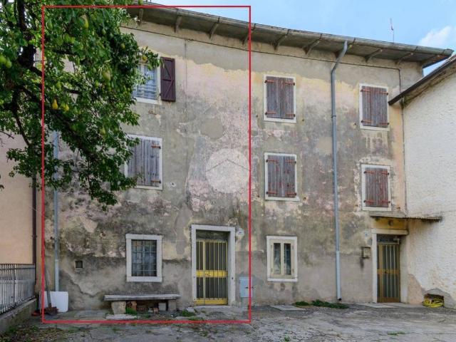 Rustico in vendita a Fumane, Veneto