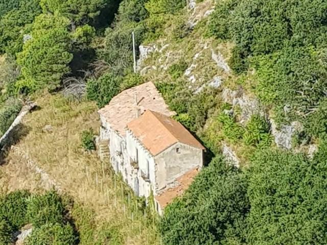 Rustico in vendita a Marina di Praia, Furore