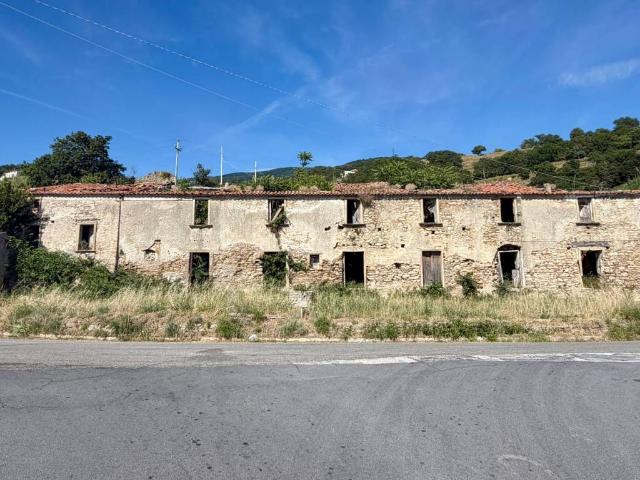 Rustico in vendita a Calabria, Cosenza