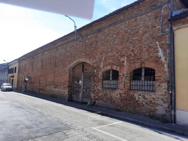Rustico in vendita a Binanuova, Lombardia