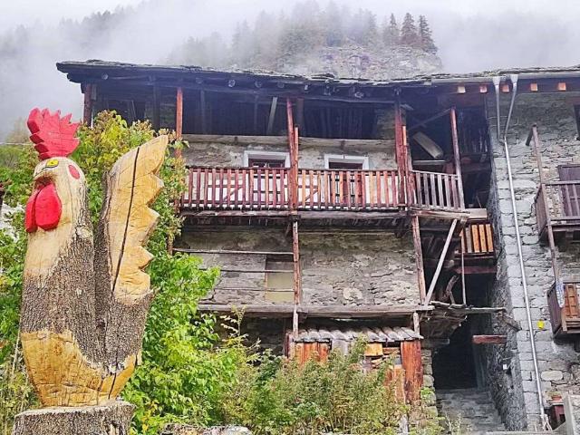Rustico in vendita a Gaby, Aosta