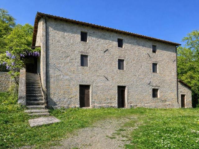 Rustico in vendita a Unione di Comuni della Romagna Forlivese, Galeata