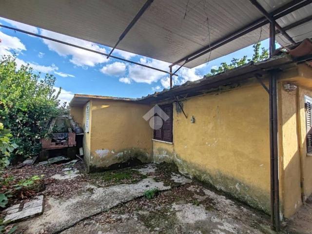 Rustico in vendita a Gallicano nel Lazio, Roma Capitale