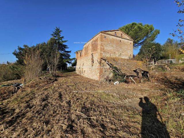 Rustico in vendita a Unione dei Comuni Circondario dell'Empolese Valdelsa, Gambassi Terme