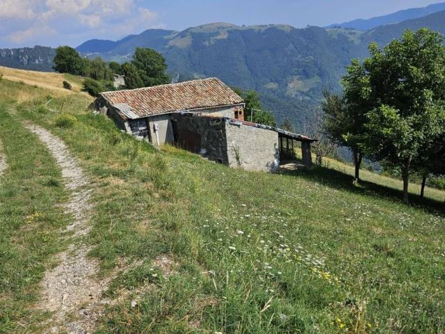 Rustico in vendita a Monte Farno, Gandino