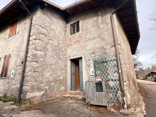 Rustico in vendita a Comunità montana della valle Trompia, Gardone Val Trompia