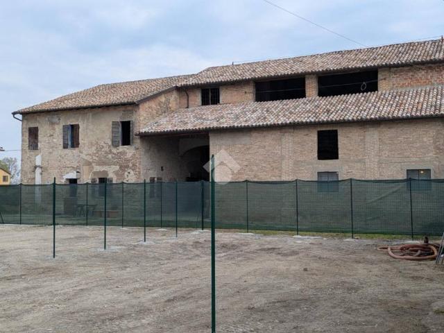 Rustico in vendita a Val d’Enza, Re
