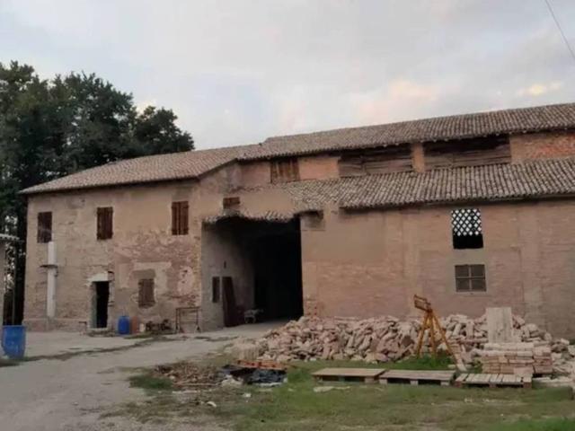 Rustico in vendita a Val d’Enza, Re
