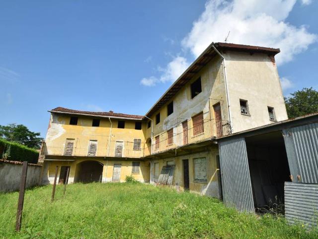 Rustico in vendita a Piemonte, Vercelli