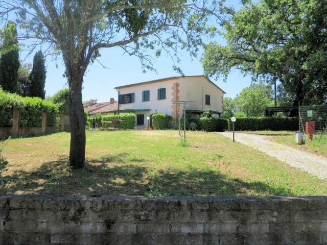 Rustico in vendita a Bivio Di Ravi, Toscana