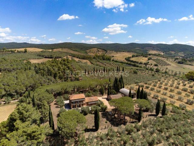 Rustico in vendita a Bivio Di Ravi, Toscana
