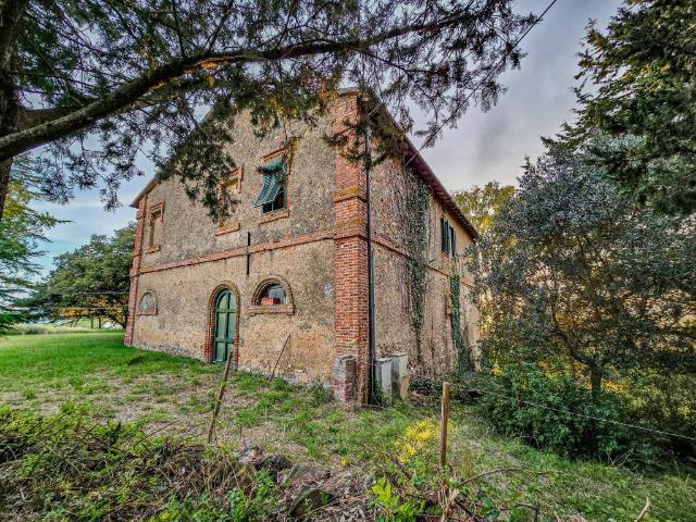 Rustico in vendita a Bivio Di Ravi, Toscana