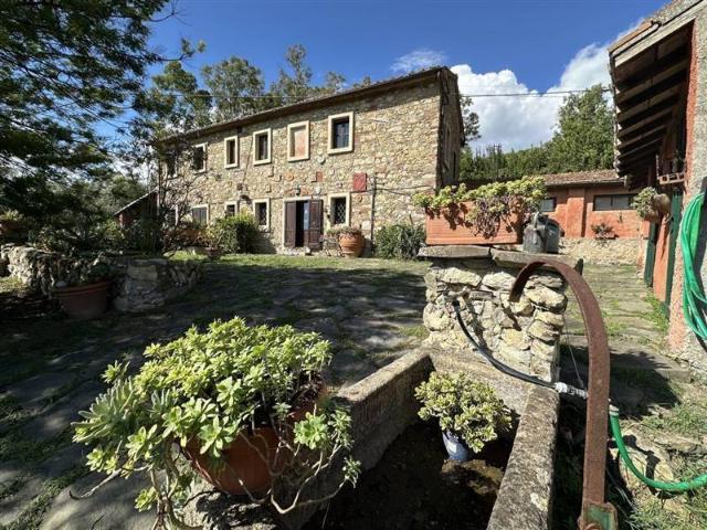 Rustico in vendita a Filare, Bivio Di Ravi