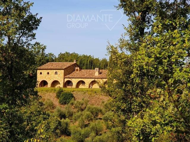 Rustico in vendita a Bivio Di Ravi, Toscana
