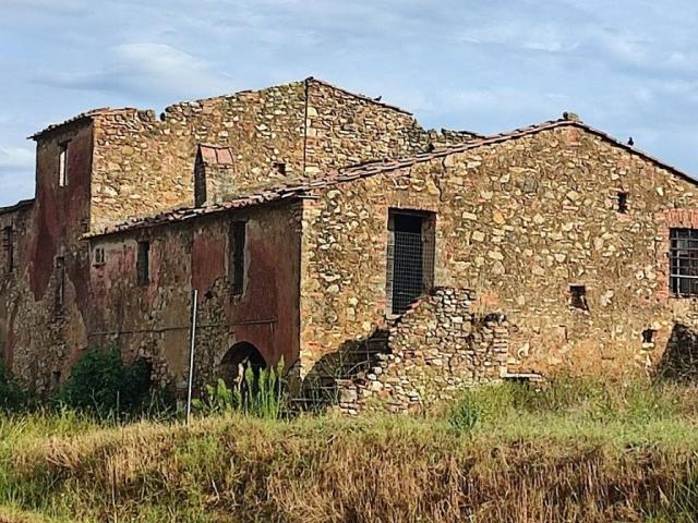 Rustico in vendita a Bivio Di Ravi, Toscana