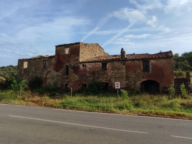 Rustico in vendita a Bivio Di Ravi, Toscana