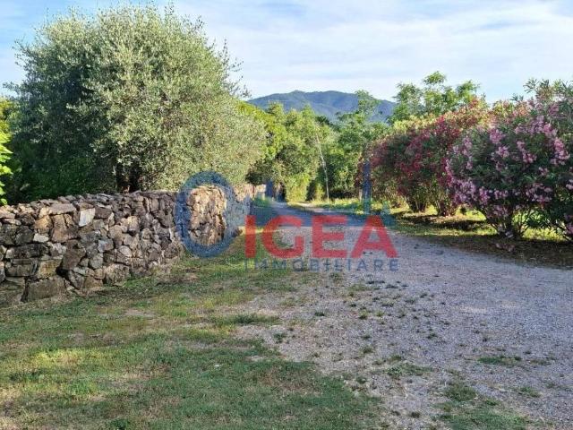 Rustico in vendita a Bivio Di Ravi, Toscana