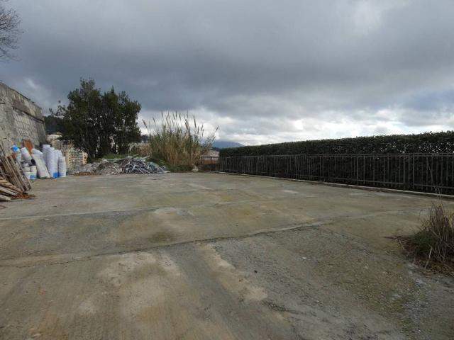 Rustico in vendita a Centro Ovest, Serra Riccò