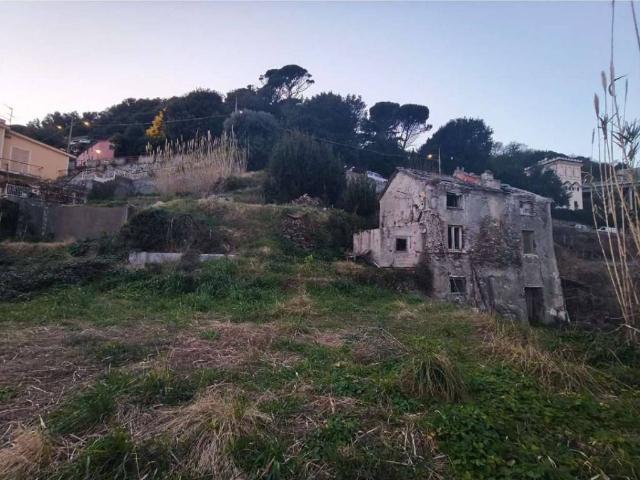 Rustico in vendita a Ponente, Serra Riccò