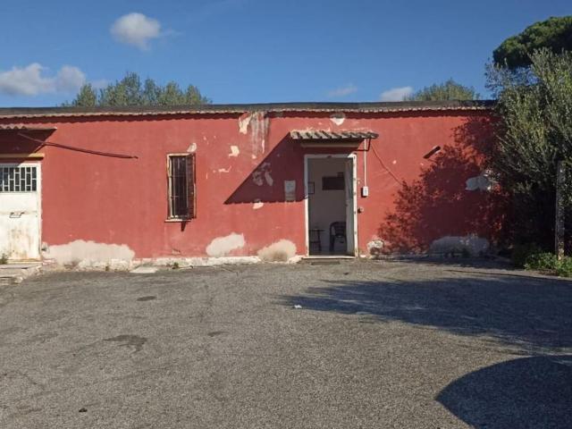 Rustico in vendita a Landi, Genzano di Roma