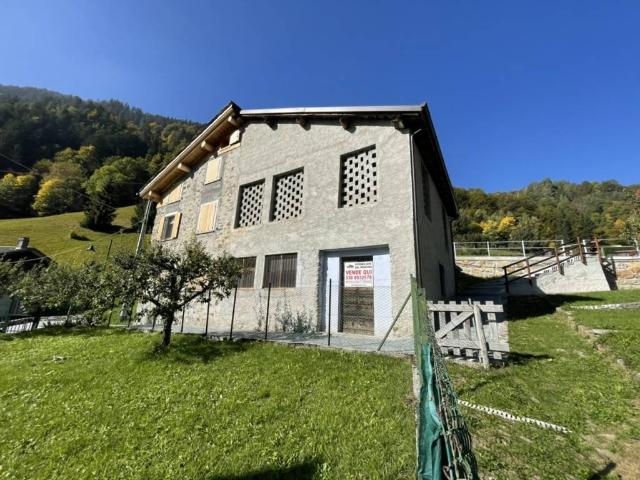 Rustico in vendita a Gerola Alta, Lombardia
