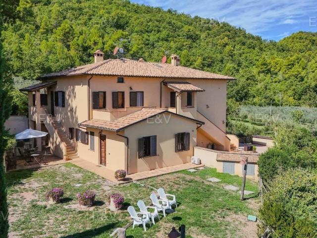 Rustico in vendita a Casa Maggi, Giano dell'Umbria
