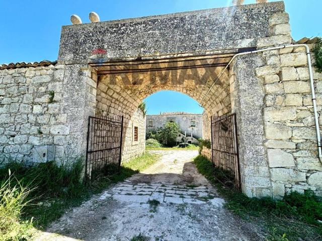 Rustico in vendita a Giarratana, Sicilia