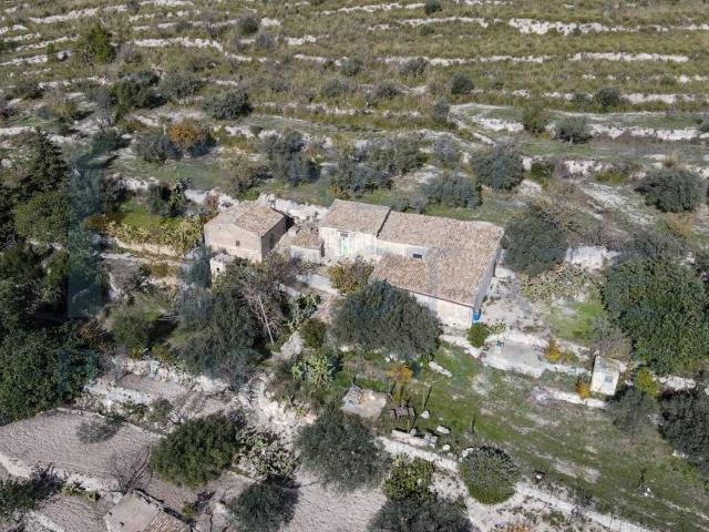 Rustico in vendita a Giarratana, Sicilia