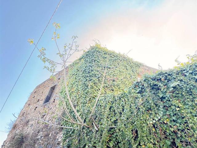 Rustico in vendita a Giarre, Catania