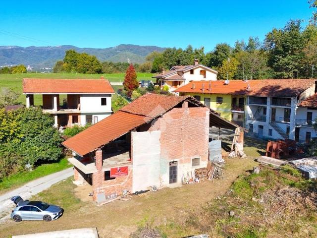 Rustico in vendita a Barolà - Colpastore, Giaveno