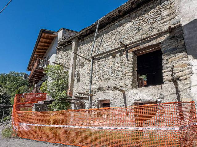 Rustico in vendita a Gignod, Aosta