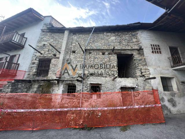 Rustico in vendita a Gignod, Aosta