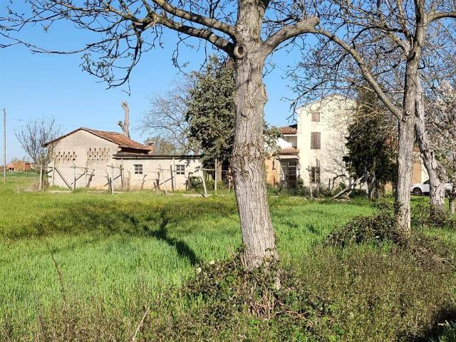 Rustico in vendita a Goito, Lombardia