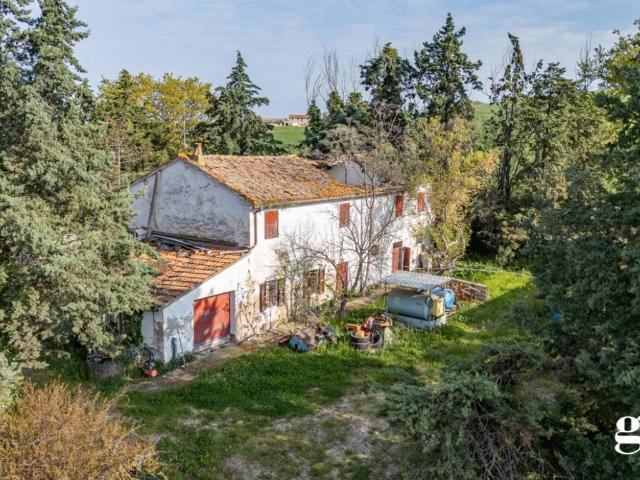 Rustico in vendita a Marche, Pesaro E Urbino