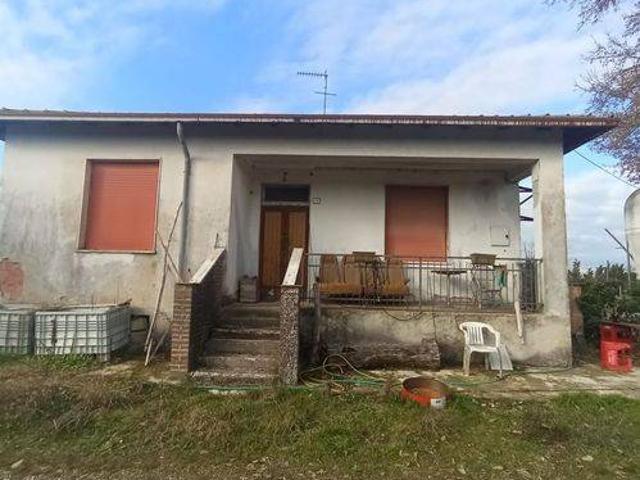 Rustico in vendita a Gragnano Trebbiense, Reggio Emilia