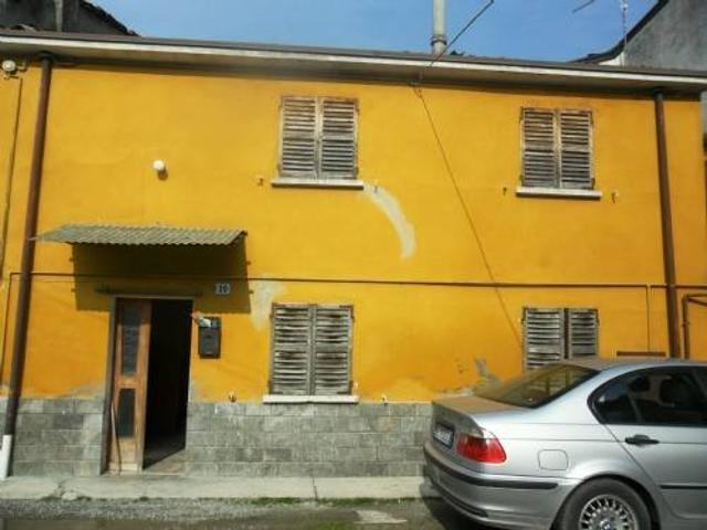 Rustico in vendita a Gragnano Trebbiense, Reggio Emilia