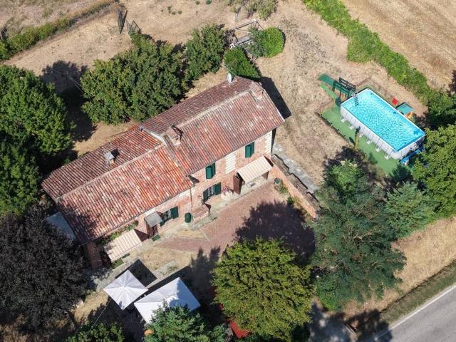 Rustico in vendita a Piemonte, Asti