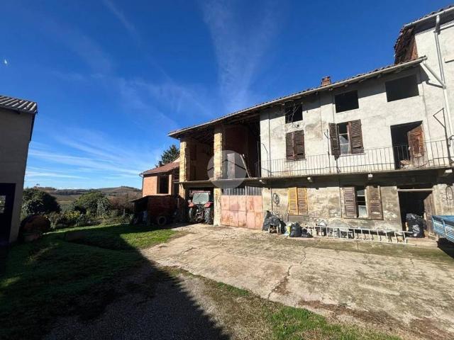 Rustico in vendita a Piemonte, Asti