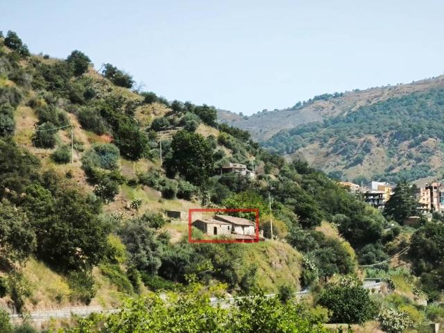 Rustico in vendita a Graniti, Sicilia