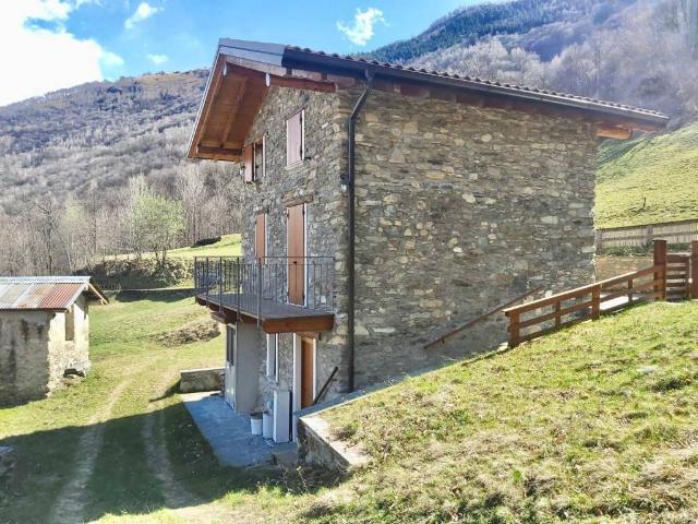 Rustico in vendita a Stazzona, Lombardia