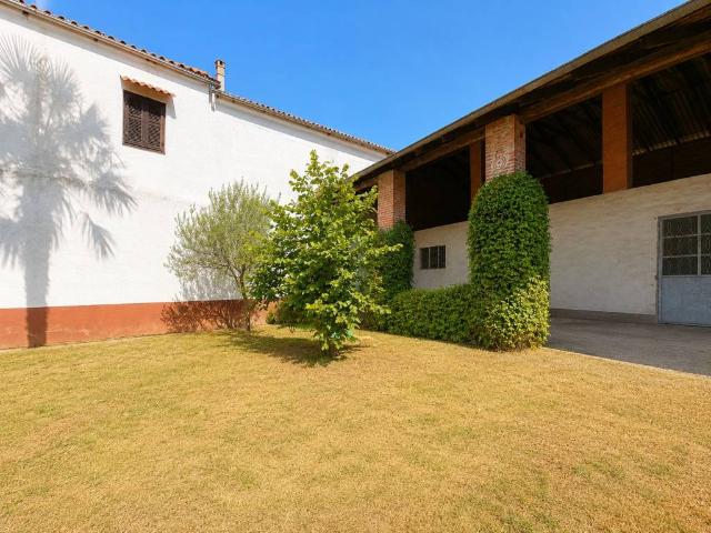 Rustico in vendita a Piemonte, Vercelli