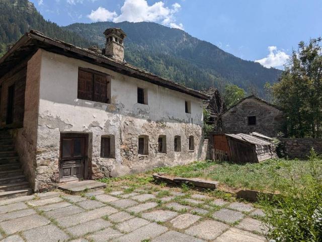 Rustico in vendita a Gressoney Saint Jean, Aosta